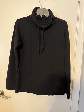 32° heat black tunic small cowl neck activewear